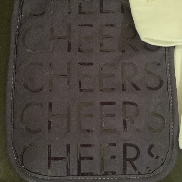 NWT Kitchen Towel and Potholder Set - Picture 3 of 3